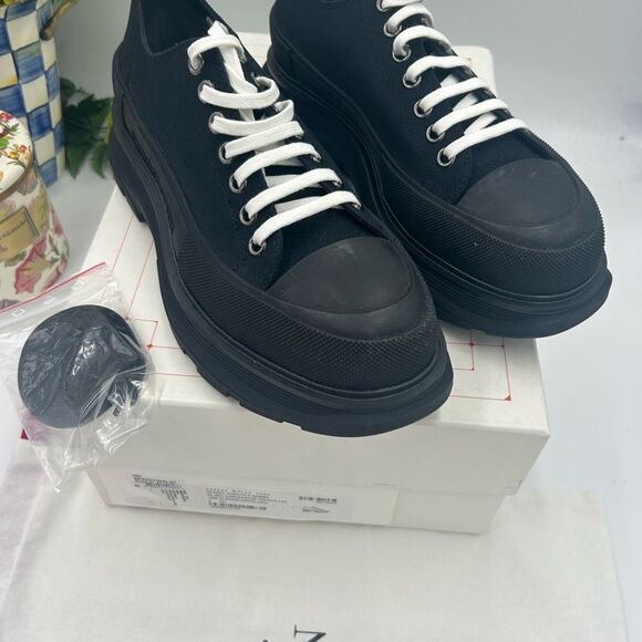 Men's Alexander McQueen low top sneakers size 44.5 made in Italy - Picture 4 of 12